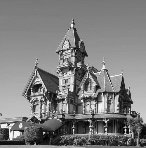 Crabtree Manor: Death & Greed – Haunted Estate Escape Room Experience | Delaware, Ohio